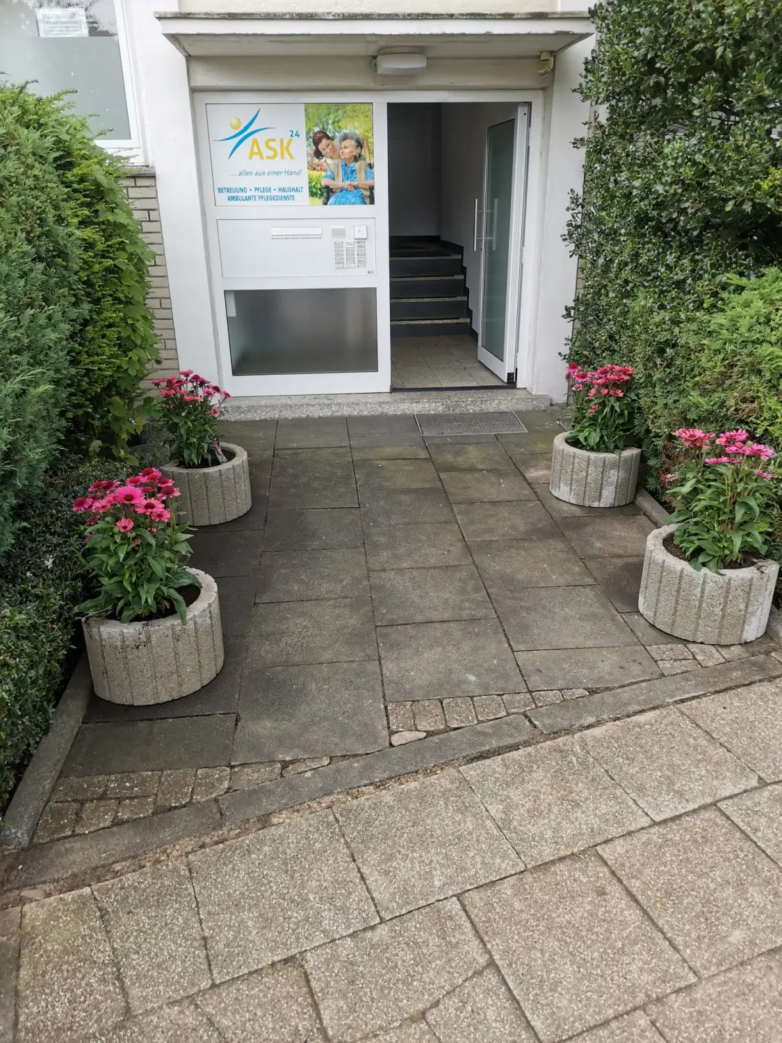 Grundstückspflege von PESCHKE Hausmeister- & Gartenservice